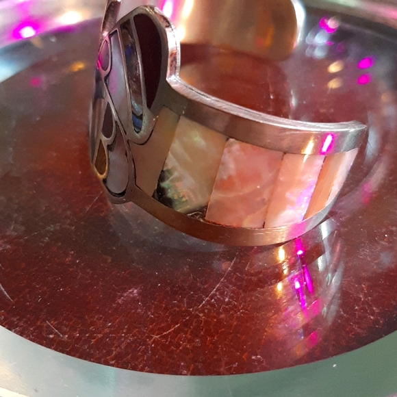 Vintage unmarked butterfly cuff bracelet - Picture 3 of 3